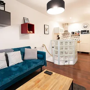 La Parenthèse Familial - Centre-ville - Calme - Wifi - T2 , Vannes France